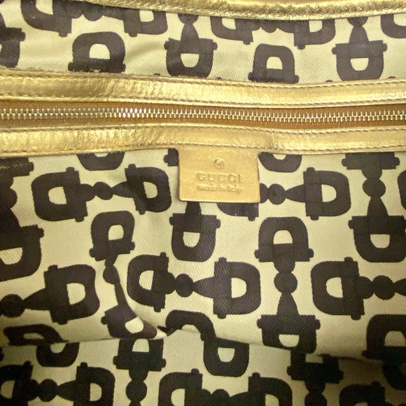 Vintage, Gucci, GG Coated Canvas with Gold Leather Shoulder Strap 11in x 8.5in - Picture 12 of 13